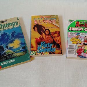 Young Adult Fiction Lot Archie Comic R.L Stine